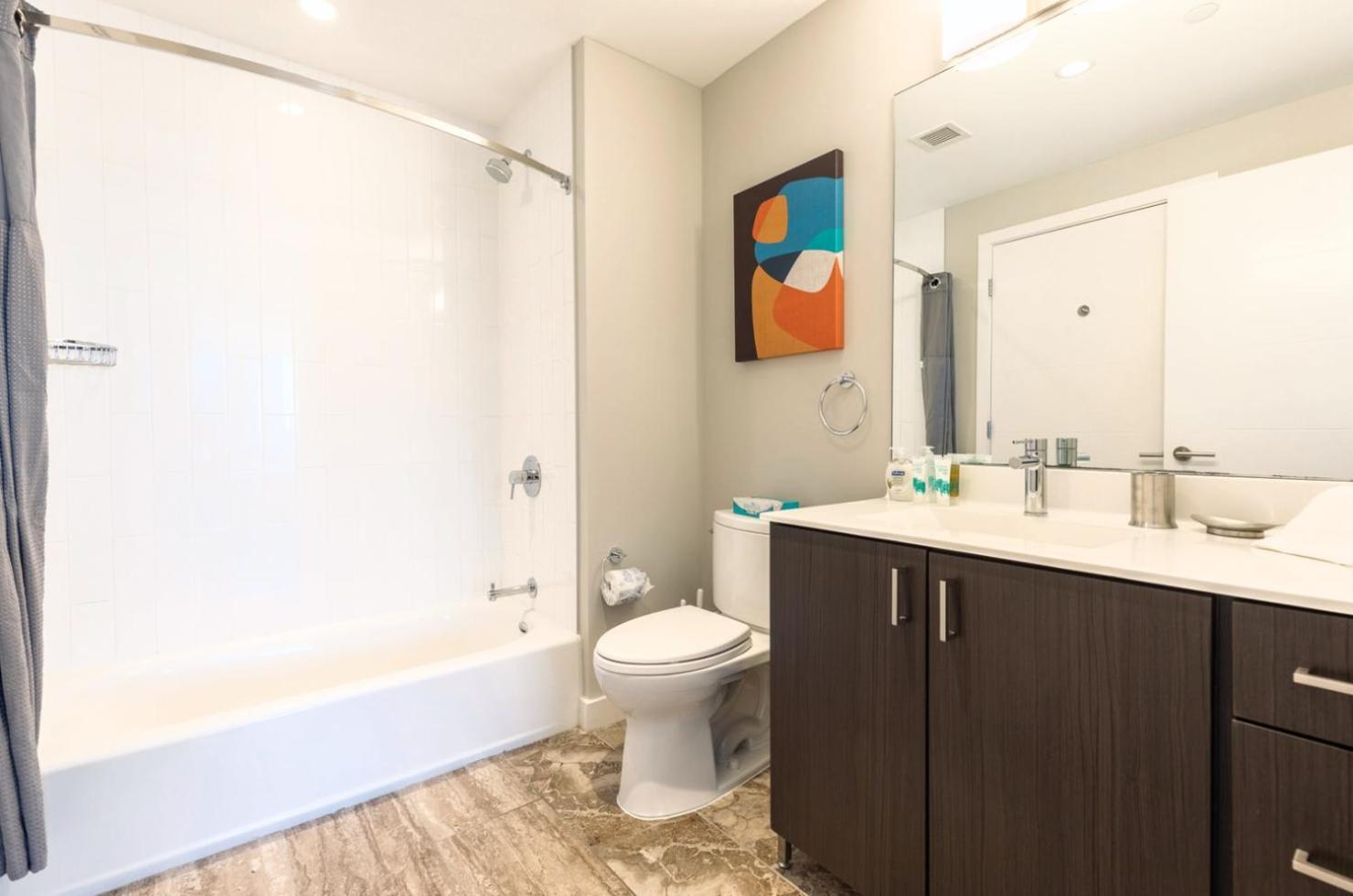 Apartment Private Downtown Near Harbor